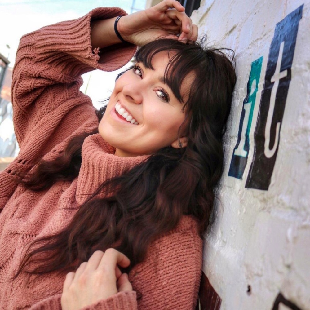 Meet your Posher, Stefani